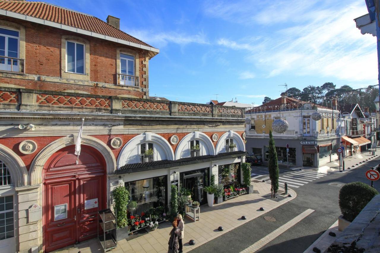 La Maison Bleue - En Plein Coeur D'Arcachón Exterior foto